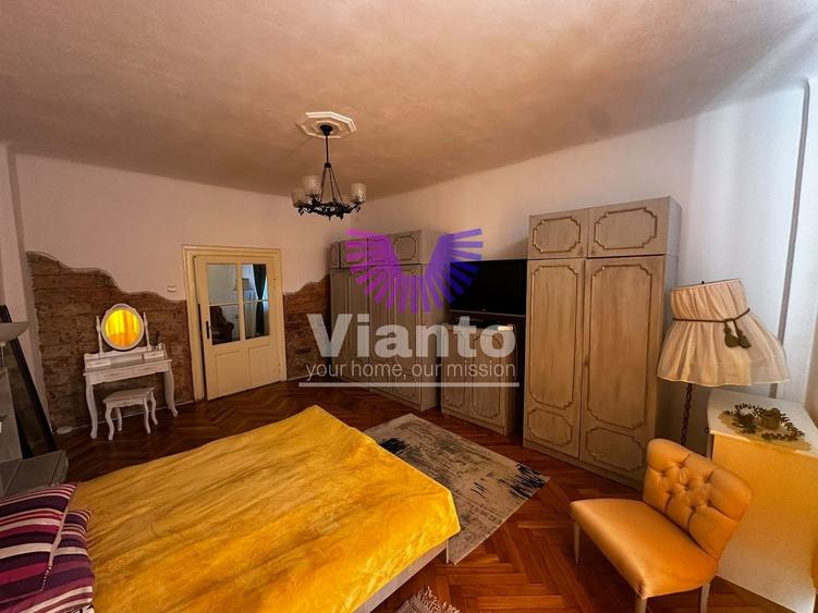 Casă individuală cu 2 camere cu Canalizare în Ultracentral
