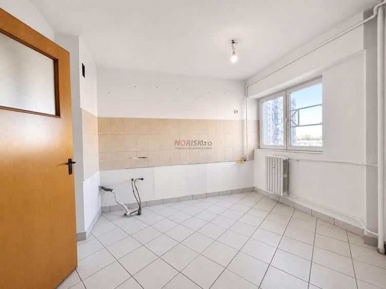 Apartament cu 4 camere decomandat în 13 Septembrie