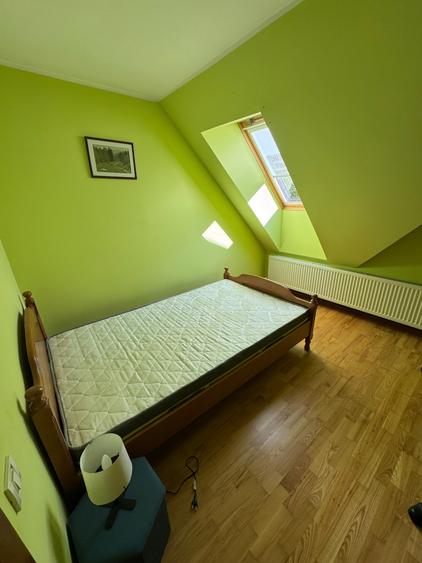 Apartament cu 3 camere decomandat, mobilat în Cioplea