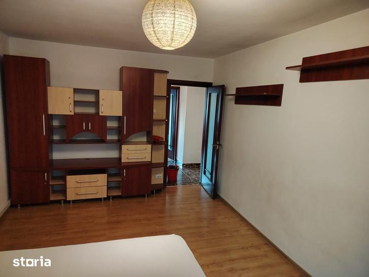 Apartament cu 2 camere decomandat în George Enescu