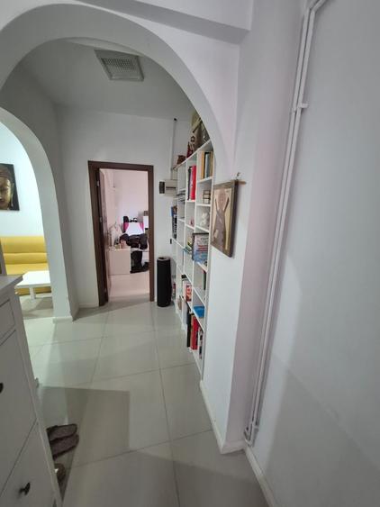 Casă cu 5 camere cu Teren 1000 Mp în Rudului