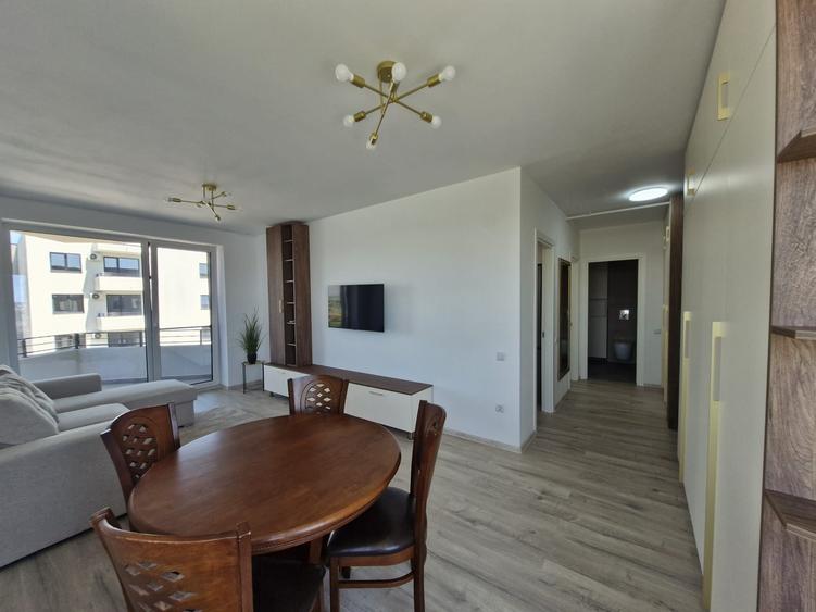 Apartament cu 2 camere decomandat în Central