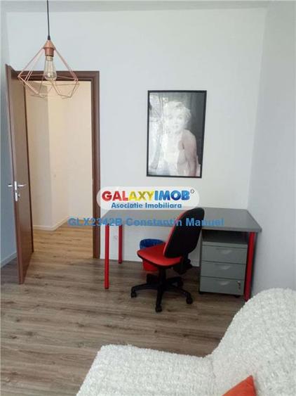 Apartament cu 3 camere decomandat, mobilat în Barbu Văcărescu