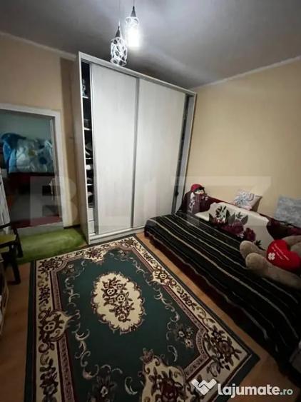 Casă cu 4 camere cu Teren 500 Mp în Central