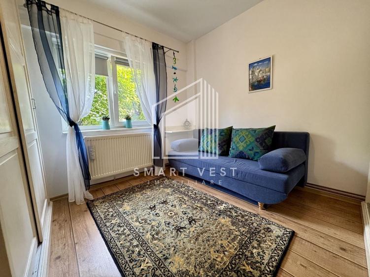 Apartament cu 3 camere semidecomandat, mobilat în Micro 15
