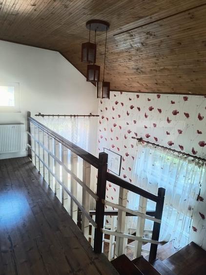 Casă individuală cu 4 camere cu Teren 190 Mp în Bariera Vâlcii