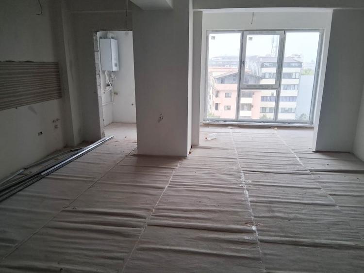 Apartament cu 3 camere decomandat în Brestei — fotografia 2