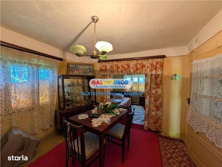 Casă cu 3 camere în Lipia