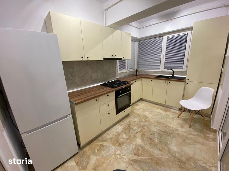Apartament cu 2 camere decomandat în 13 Septembrie