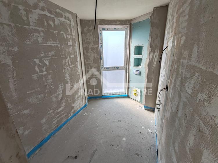 Apartament cu 2 camere semidecomandat în Mărăști
