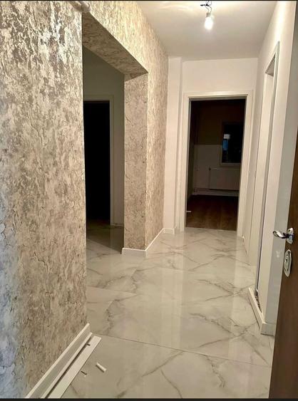 Apartament cu 3 camere decomandat în Nord
