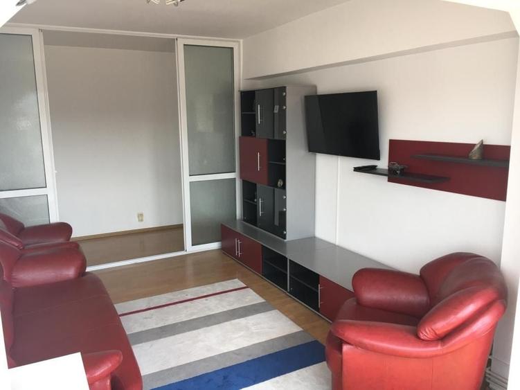 Apartament cu 2 camere decomandat în Ultracentral