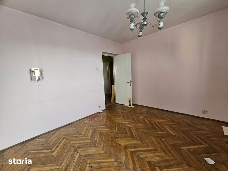 Apartament cu 3 camere în Central