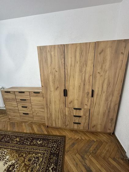Garsonieră decomandată în Central