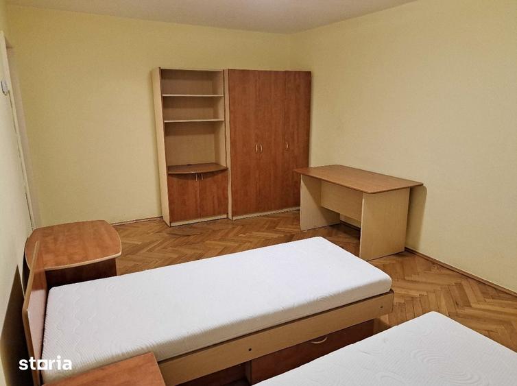 Apartament cu 2 camere decomandat, mobilat în Între Lacuri