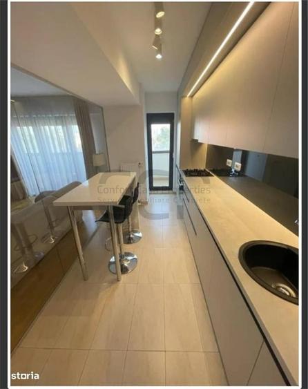 Apartament cu 3 camere în Victoriei