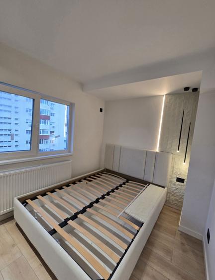 Apartament cu 2 camere decomandat, mobilat în Brâncoveanu