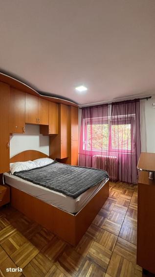 Apartament cu 2 camere semidecomandat în Intim