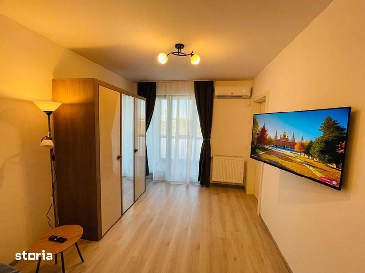 Garsonieră decomandată în Central