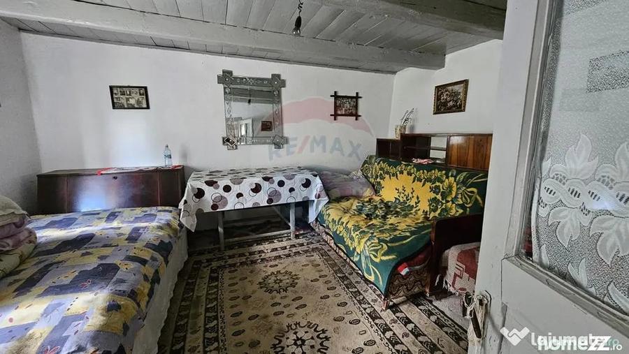 Casă cu 2 camere cu Teren 9200 Mp în Pădureni (Șendriceni)