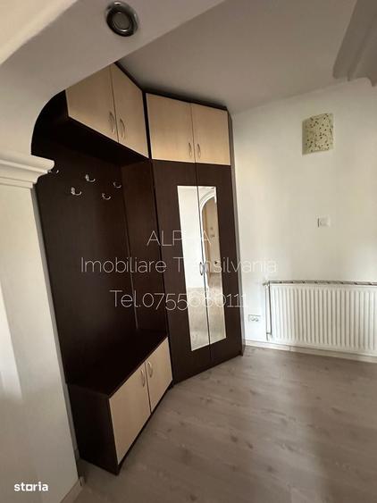 Apartament cu 3 camere decomandat în Porolissum