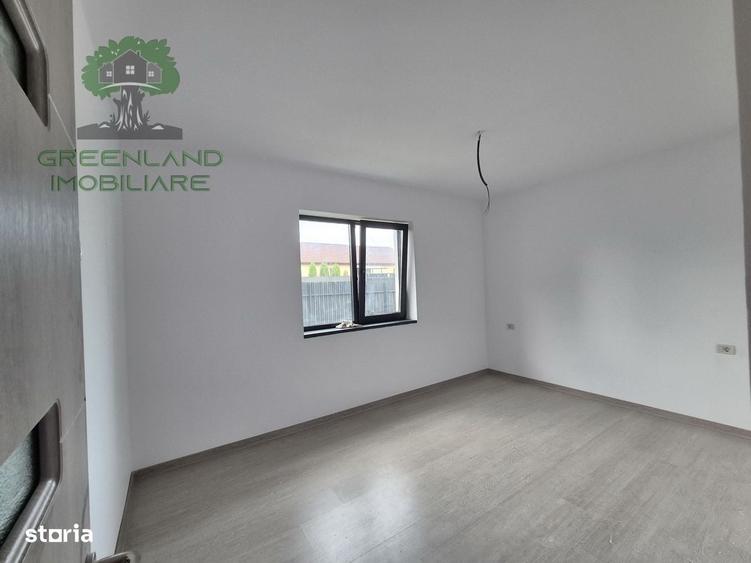 Casă cu 3 camere în Ciurbești