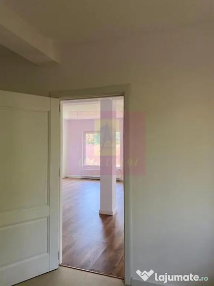 Casă cu 4 camere cu Teren 301 Mp în Mogoșoaia