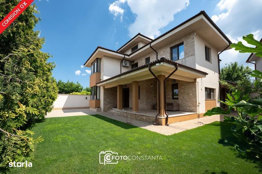 Casă cu 4 camere în Palazu Mare