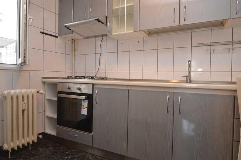 Apartament cu 2 camere decomandat în Tineretului