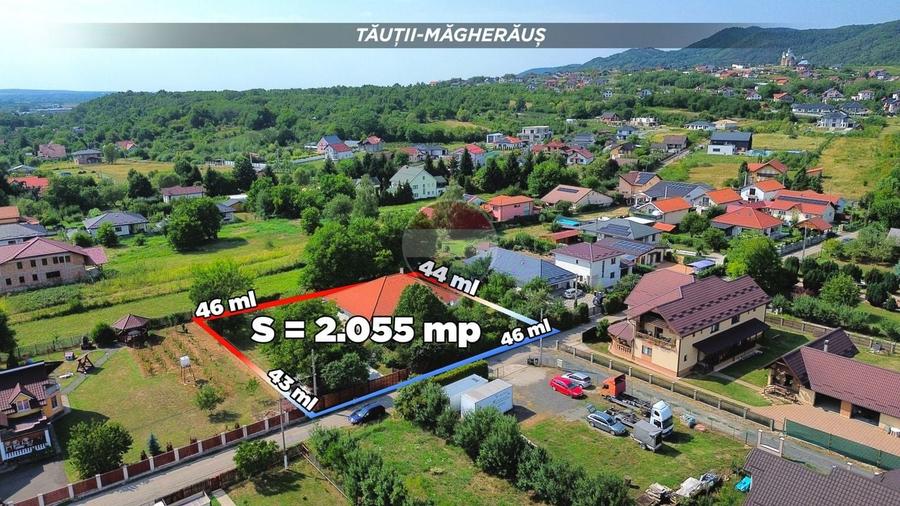 Casă individuală cu 5 camere cu Teren 2055 Mp în Central