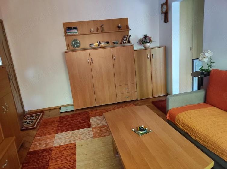 Apartament cu 2 camere semidecomandat, mobilat în Girocului