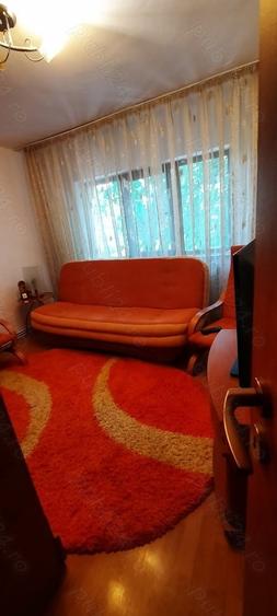 Apartament cu 3 camere în Corabia