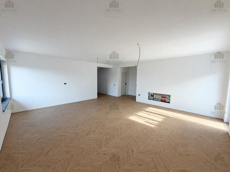 Casă cu 4 camere cu Teren 365 Mp în Berceni