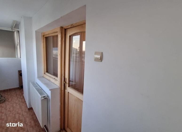 Apartament cu 3 camere în Nicolina