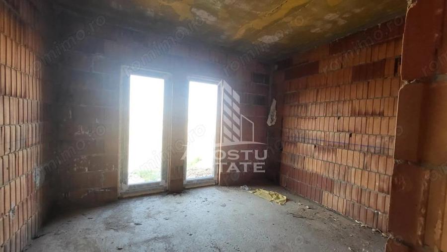 Casă cu 4 camere cu Teren 350 Mp în Giarmata