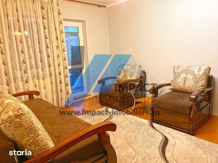 Apartament cu 2 camere semidecomandat în Craiovița Nouă