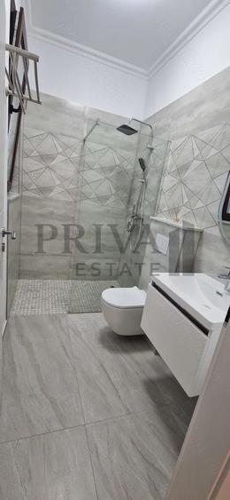 Duplex cu 4 camere cu Canalizare în Dumbrăvița