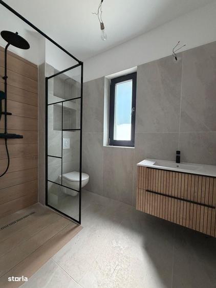 Casă cu 4 camere în Corbeanca