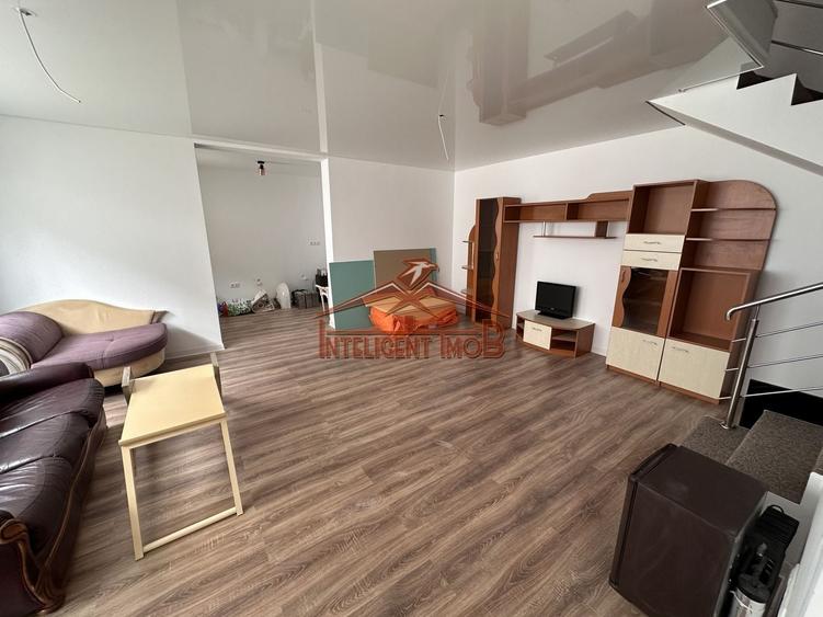 Duplex cu 4 camere cu Canalizare în Șelimbăr