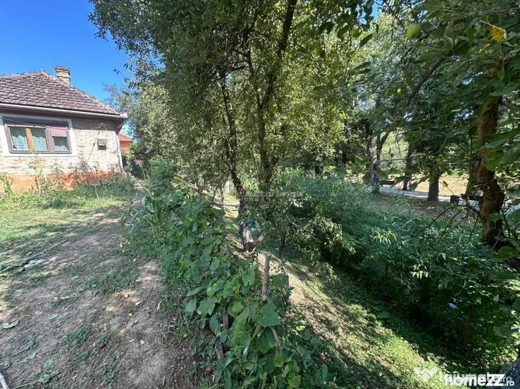 Casă cu 3 camere cu Teren 536 Mp în Central