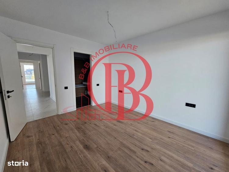 Apartament cu 4 camere, mobilat în Industriilor