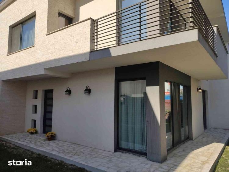 Casă cu 4 camere cu Teren 250 Mp în Florești