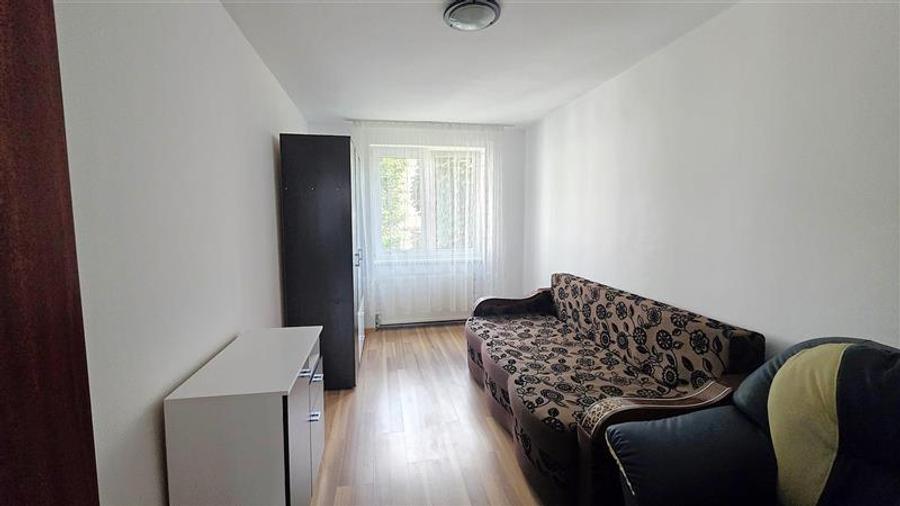 Apartament cu 2 camere decomandat, mobilat în Centrul Civic