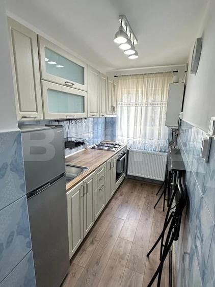Apartament cu 2 camere semidecomandat în Micro 6