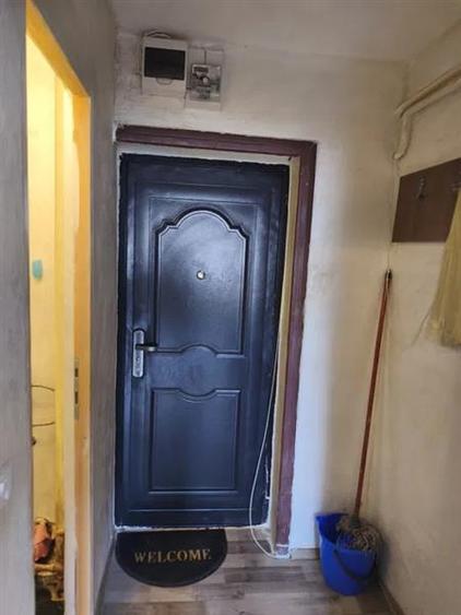 Garsonieră decomandată, mobilată în Galata