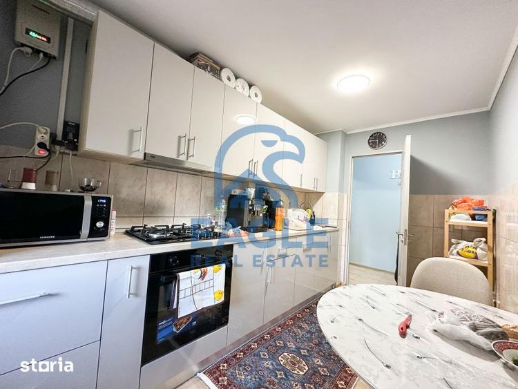 Apartament cu 2 camere decomandat, mobilat în Sud