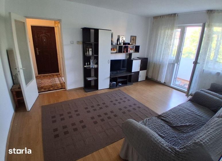 Apartament cu 2 camere semidecomandat în Păcurari