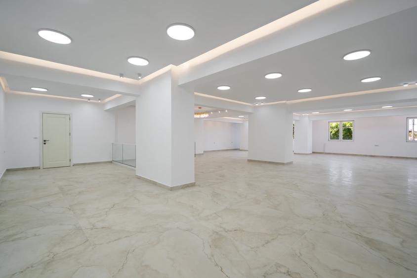 Spațiu comercial, de 235 mp, în Colentina