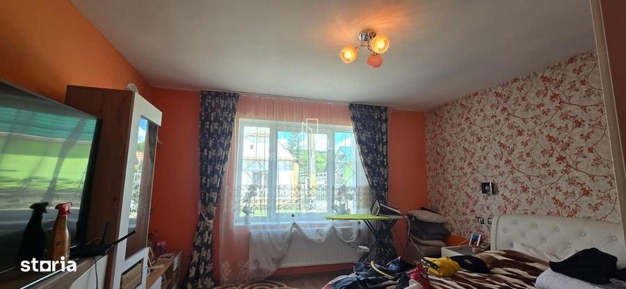 Casă cu 4 camere cu Teren 800 Mp în Saschiz