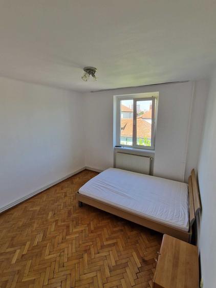 Apartament cu 2 camere decomandat în Ultracentral
